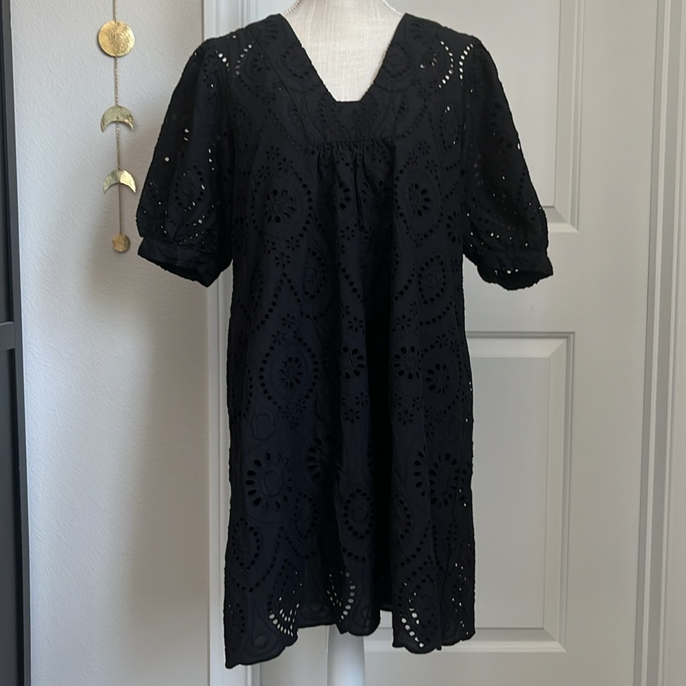 Anthropologie Velvet by Graham & Spencer eyelet dress